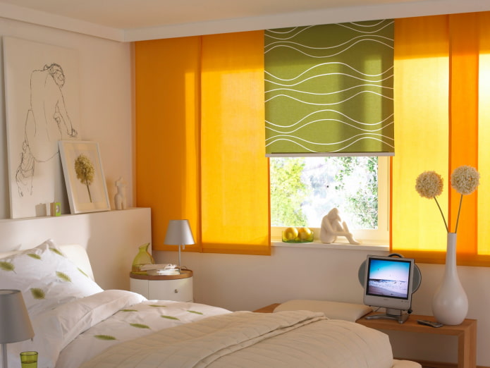 short Japanese curtains in the bedroom