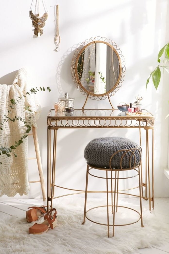 forged dressing table in the interior