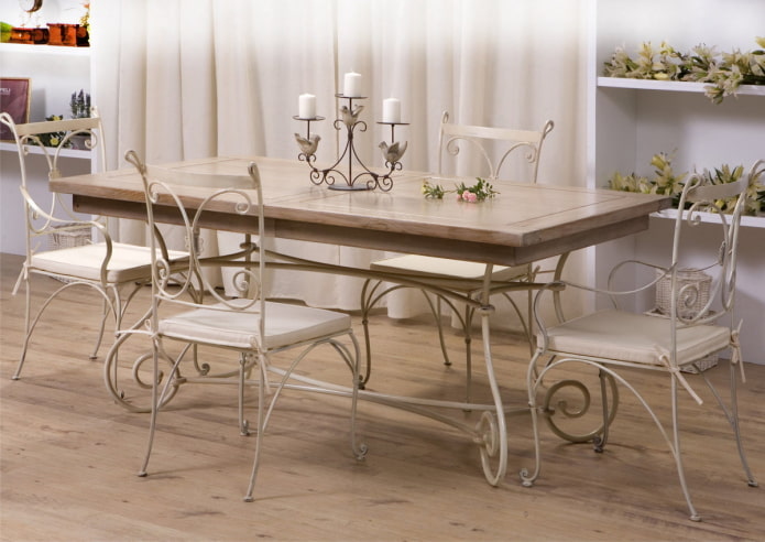 forged dining set