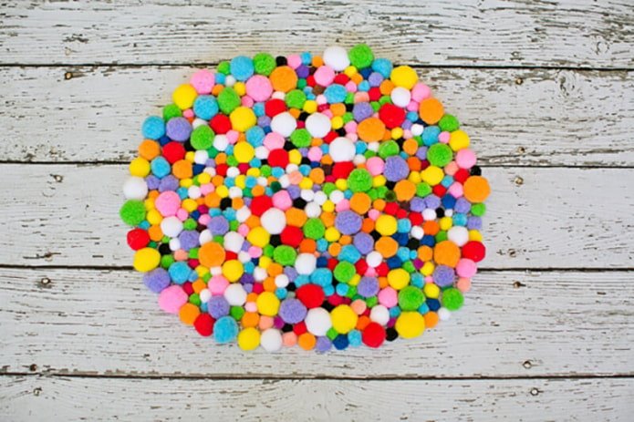 Multicolored balls