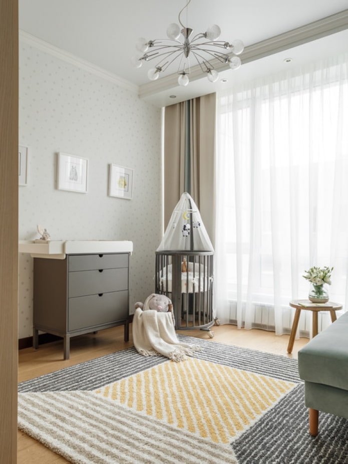 neutral carpet in the nursery