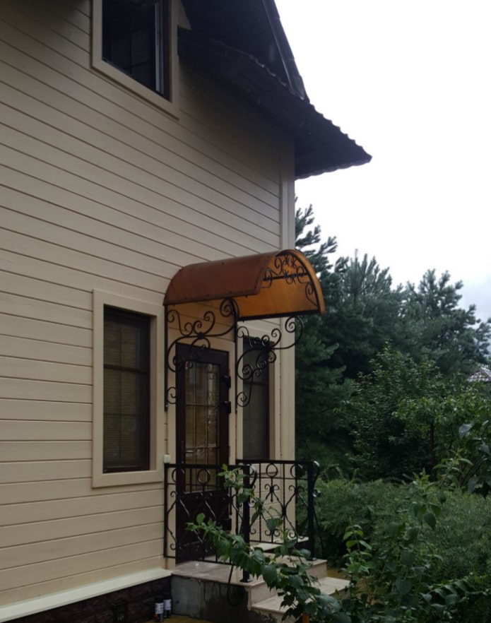 small polycarbonate canopy