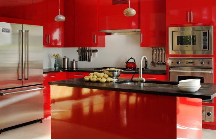 Rich red kitchen