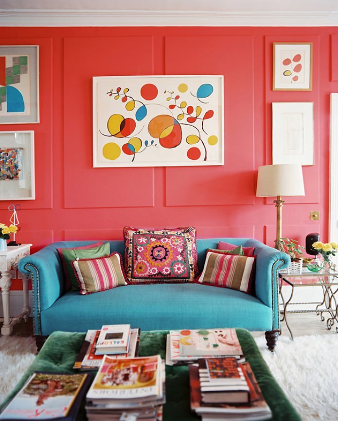 turquoise and red living room