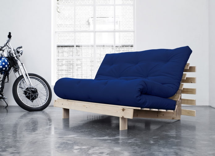 loft style folding chair
