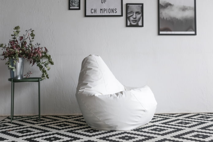 pear-shaped chair
