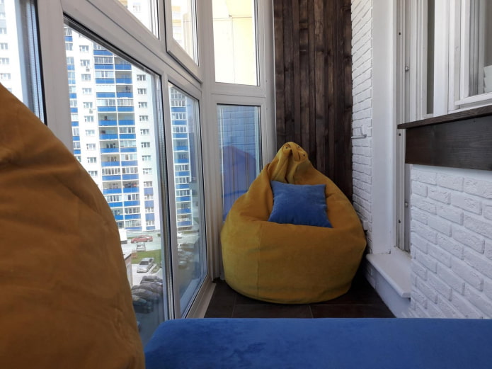 panoramic balcony design