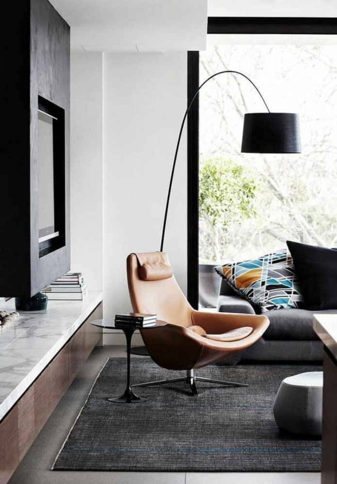 leather chair in the living room