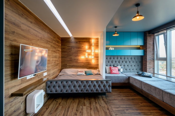 Square bed