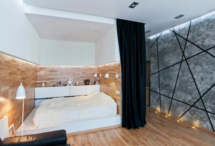 niche with a bed in the interior of the apartment