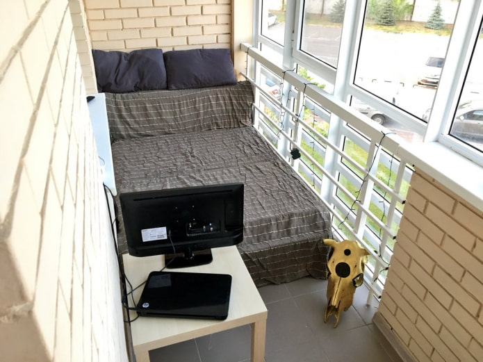 bedroom on the balcony