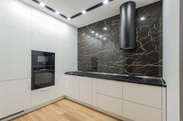 apron to the ceiling