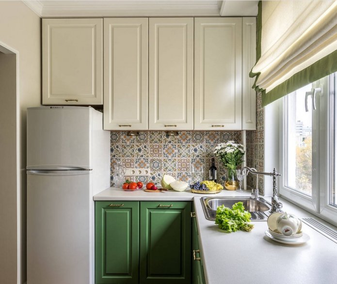 two-color kitchen