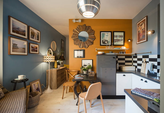 U-shaped kitchen