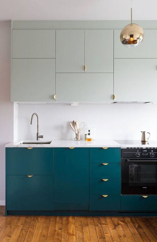 mint kitchen with emerald