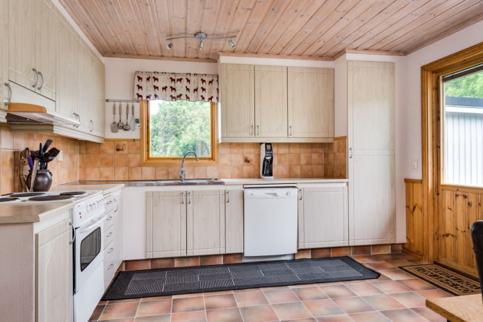 tiled floor at the dacha