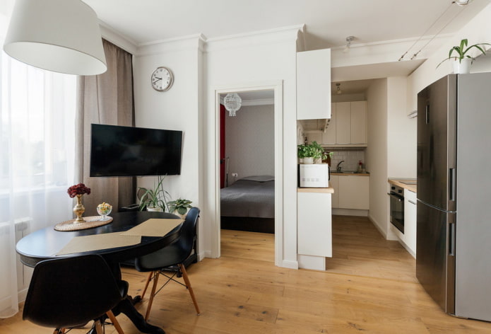 narrow niche in a one-room apartment