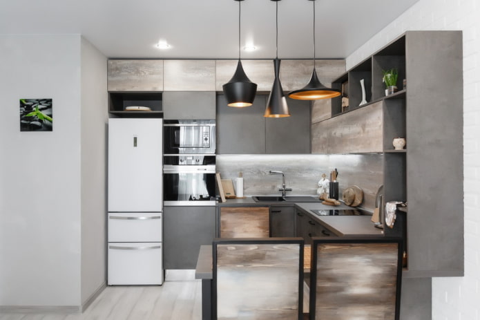U-shaped kitchen in a niche in the interior