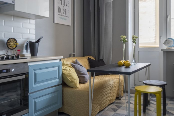 kitchen area of 6 square meters with a sofa