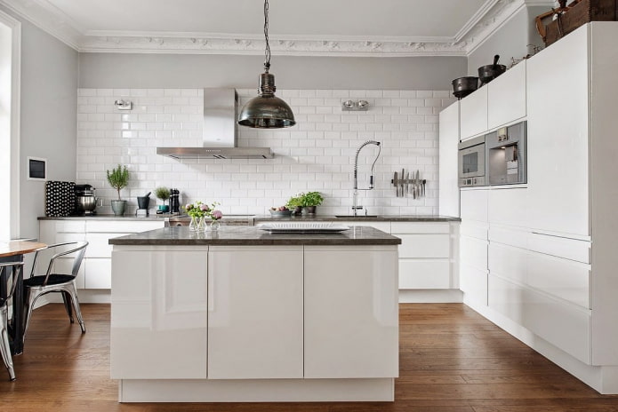 color scheme of the island in the kitchen interior
