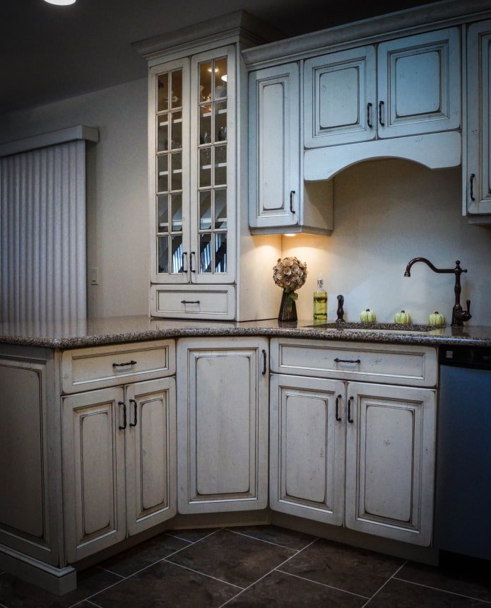 light corner kitchen