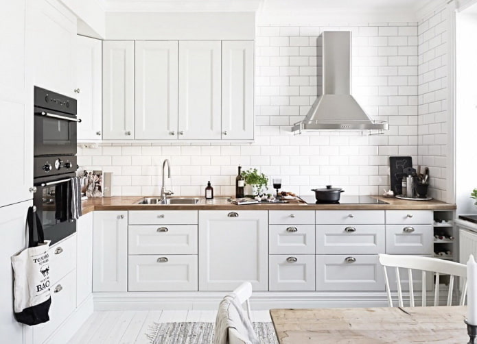 Standard kitchen