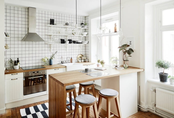Kitchen without upper cabinets