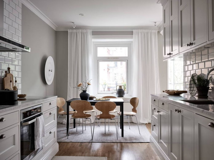 Kitchen in two rows