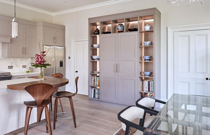 Cabinet with lighting