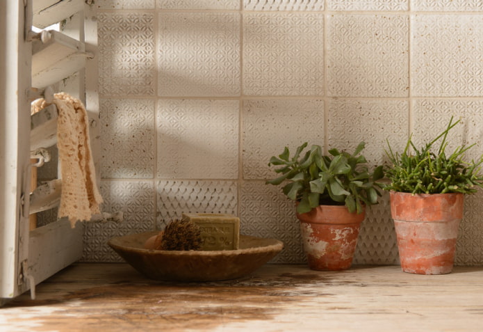 Textured tiles