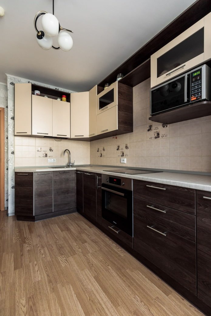 wenge kitchen with milky