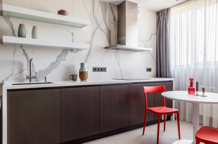 marble apron in the kitchen
