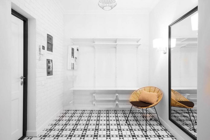 dressing room in the hallway
