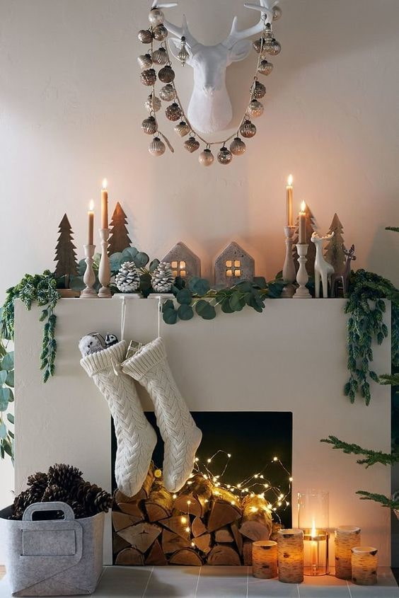 Artificial fireplace