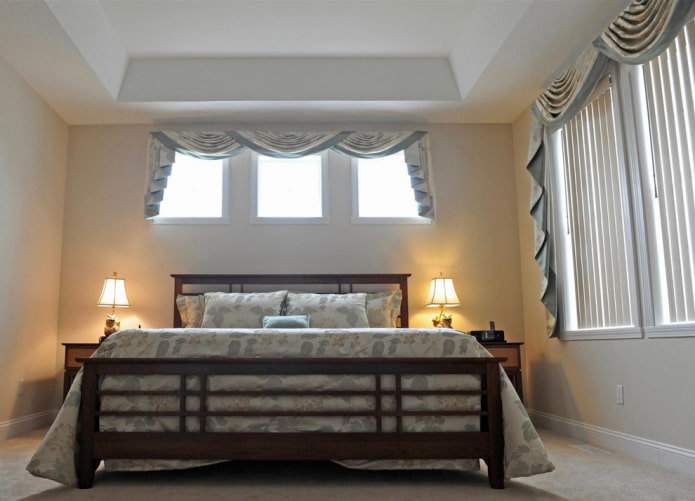 swagi in the bedroom interior