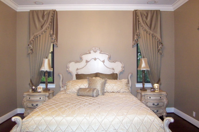 asymmetrical lambrequins in the bedroom