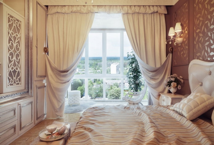 short lambrequin in the bedroom