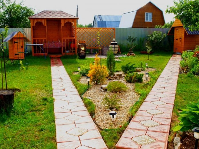 paths made of tiles in the garden
