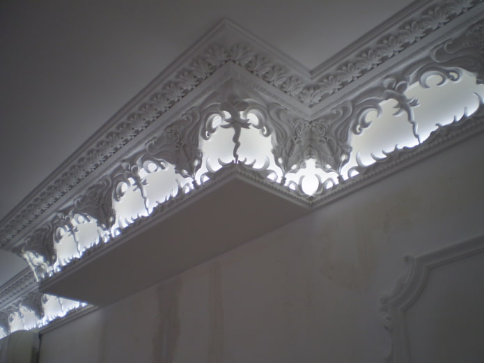 openwork stucco decor on the ceiling