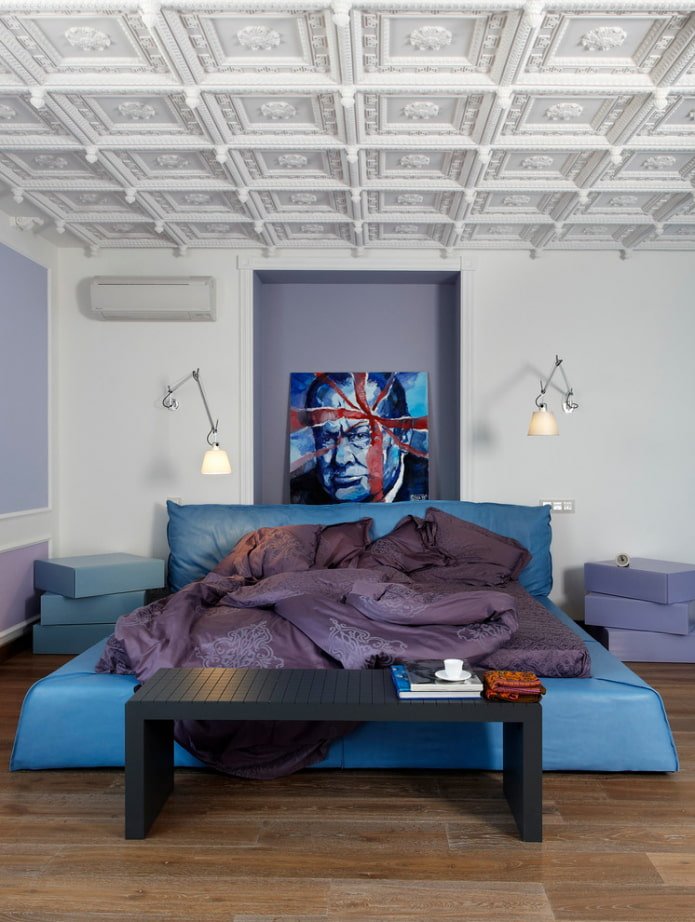 stucco decor on the ceiling in a modern style
