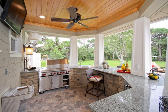 summer kitchen with a bar counter