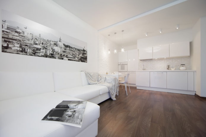 linoleum with imitation laminate in the interior