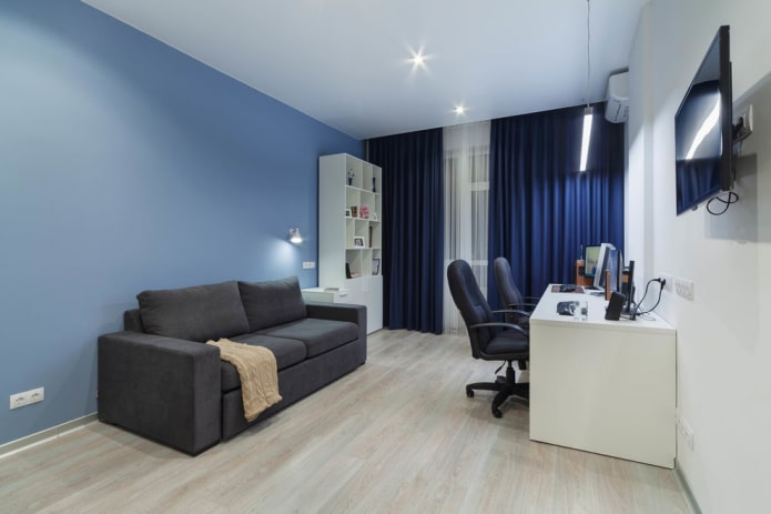 linoleum with imitation laminate in the interior