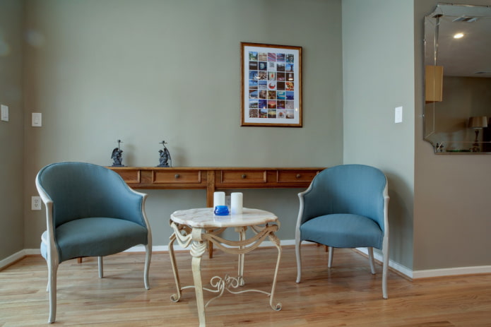 light-colored linoleum in the interior