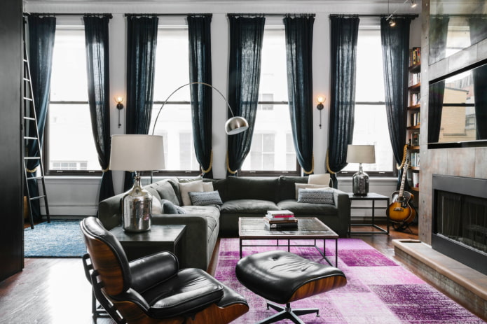 linen curtains with grabs in the interior