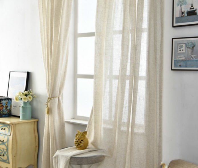 linen curtains with a clip