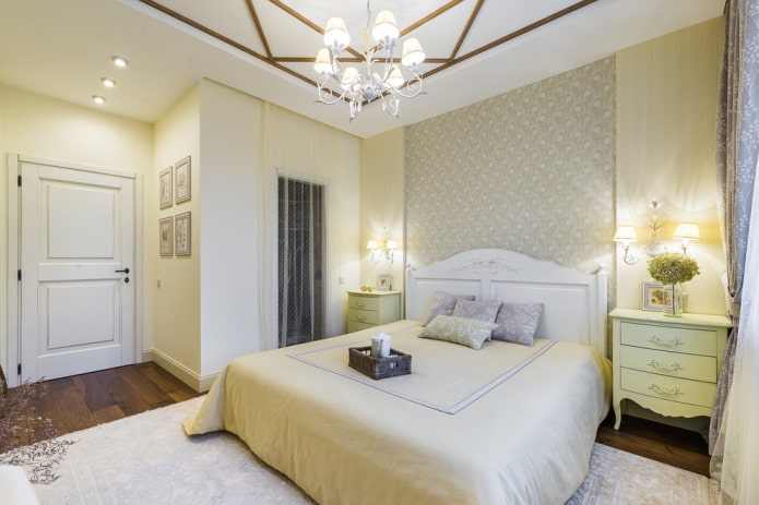 chandelier on the ceiling in the bedroom in the Provence style