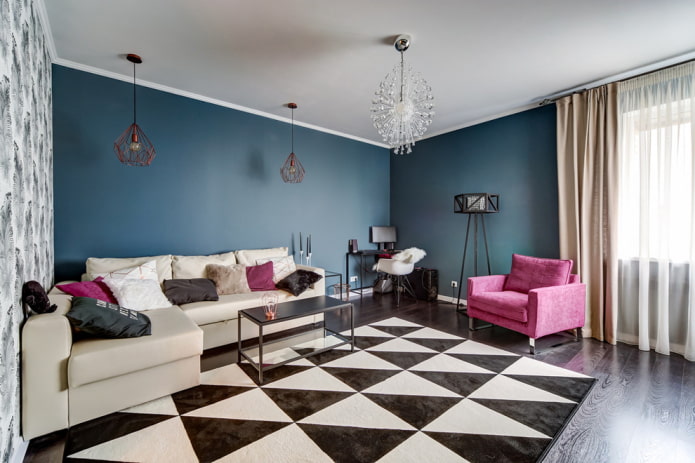 chandeliers on the ceiling in the living room design