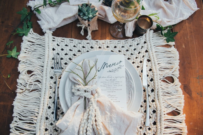 macrame table napkin