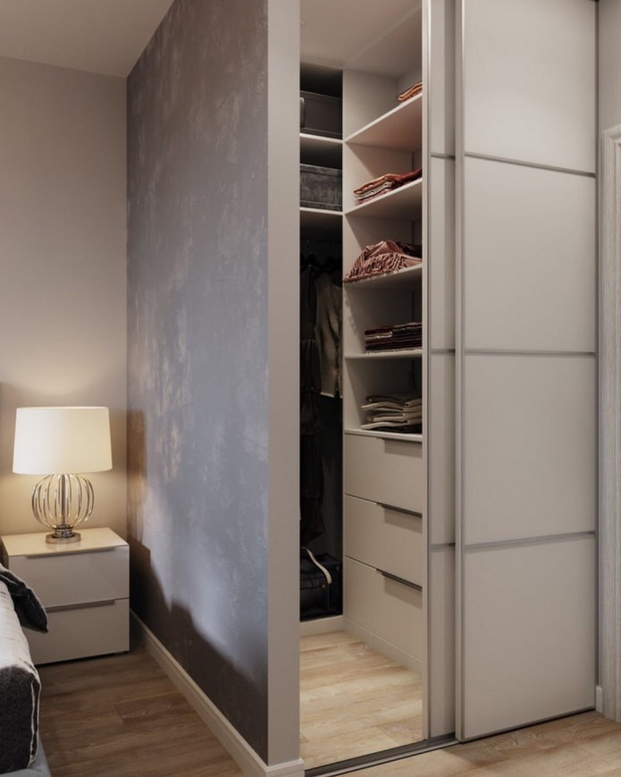 dressing room in the bedroom